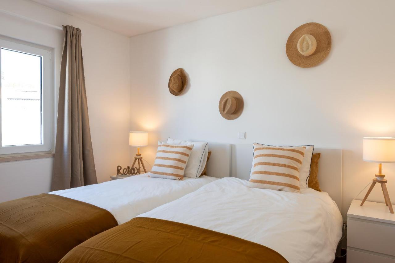 Beach Villa With Ocean View And Rooftop Cinema Guia  Esterno foto