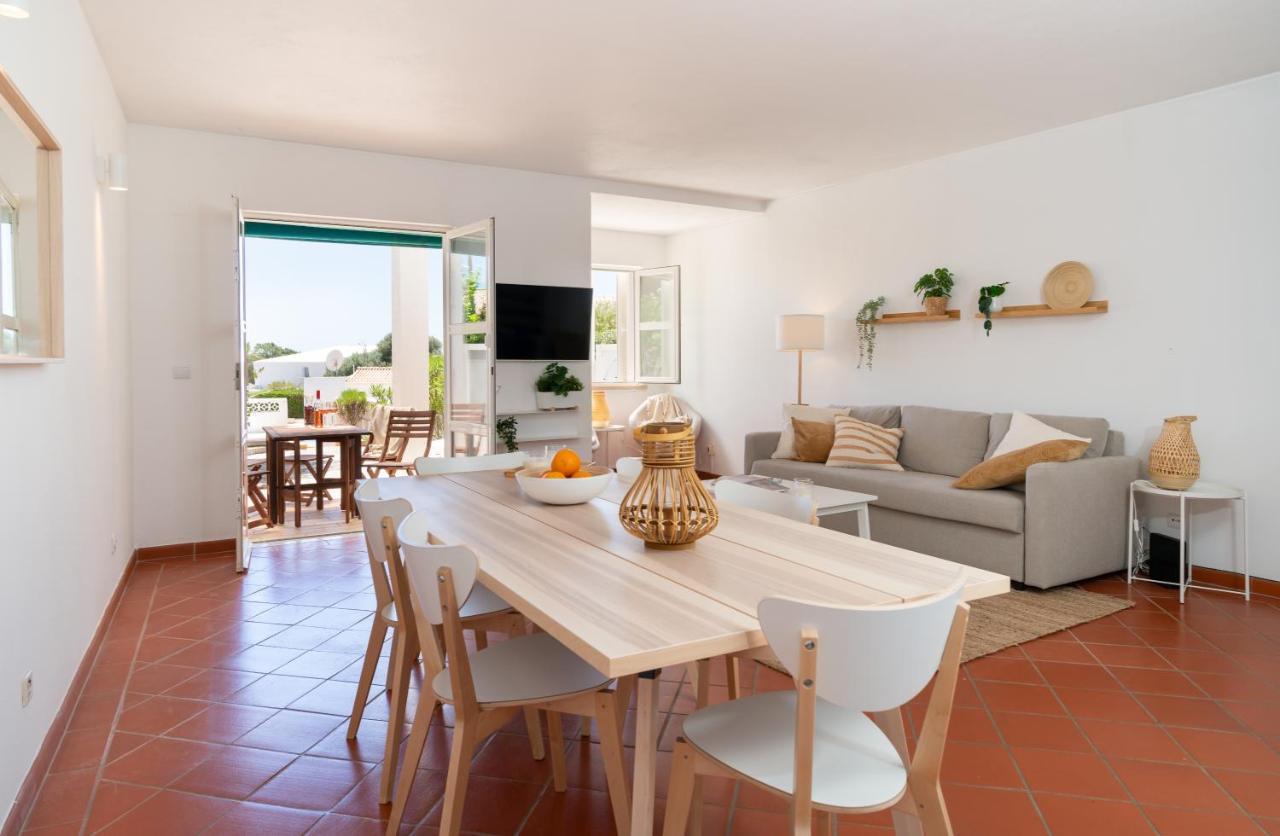 Beach Villa With Ocean View And Rooftop Cinema Guia  Esterno foto
