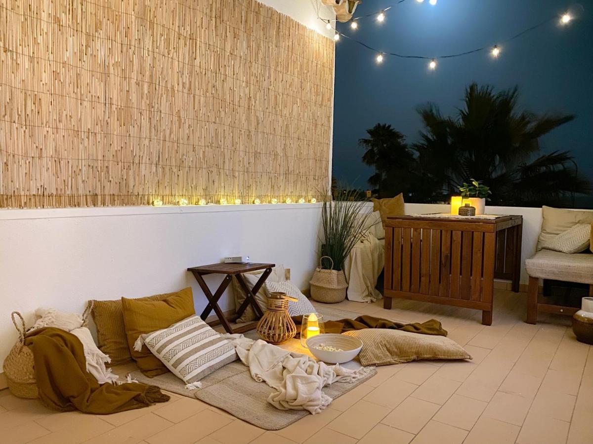 Beach Villa With Ocean View And Rooftop Cinema Guia  Esterno foto