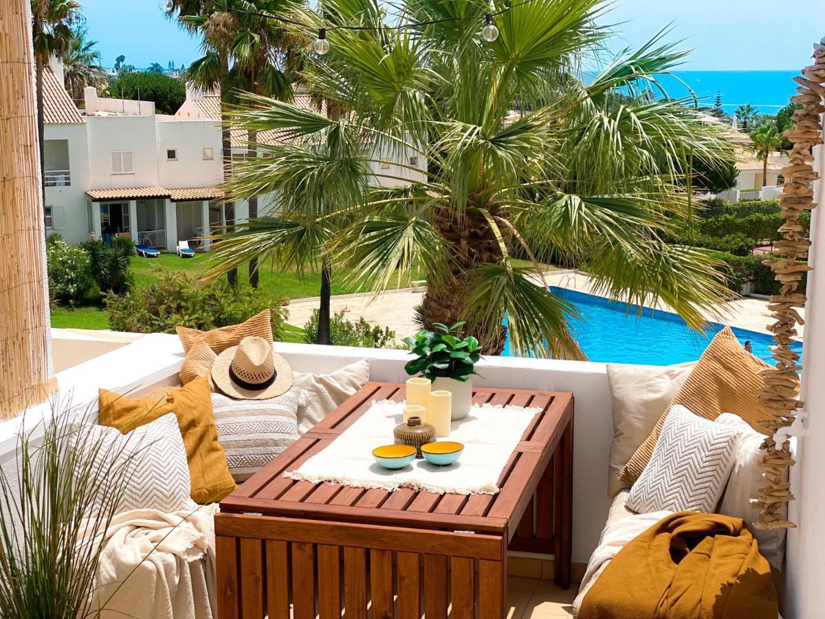 Beach Villa With Ocean View And Rooftop Cinema Guia  Esterno foto